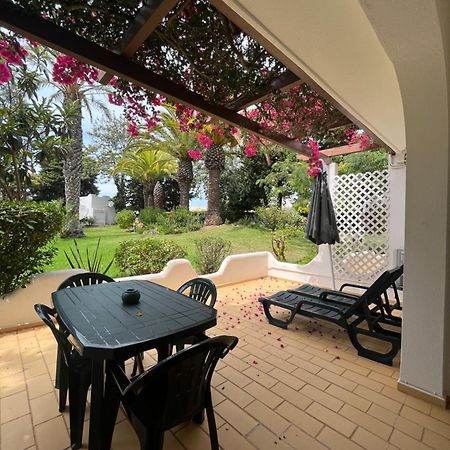 Beautiful Villa With Terrace & Garden Ferragudo  Bagian luar foto