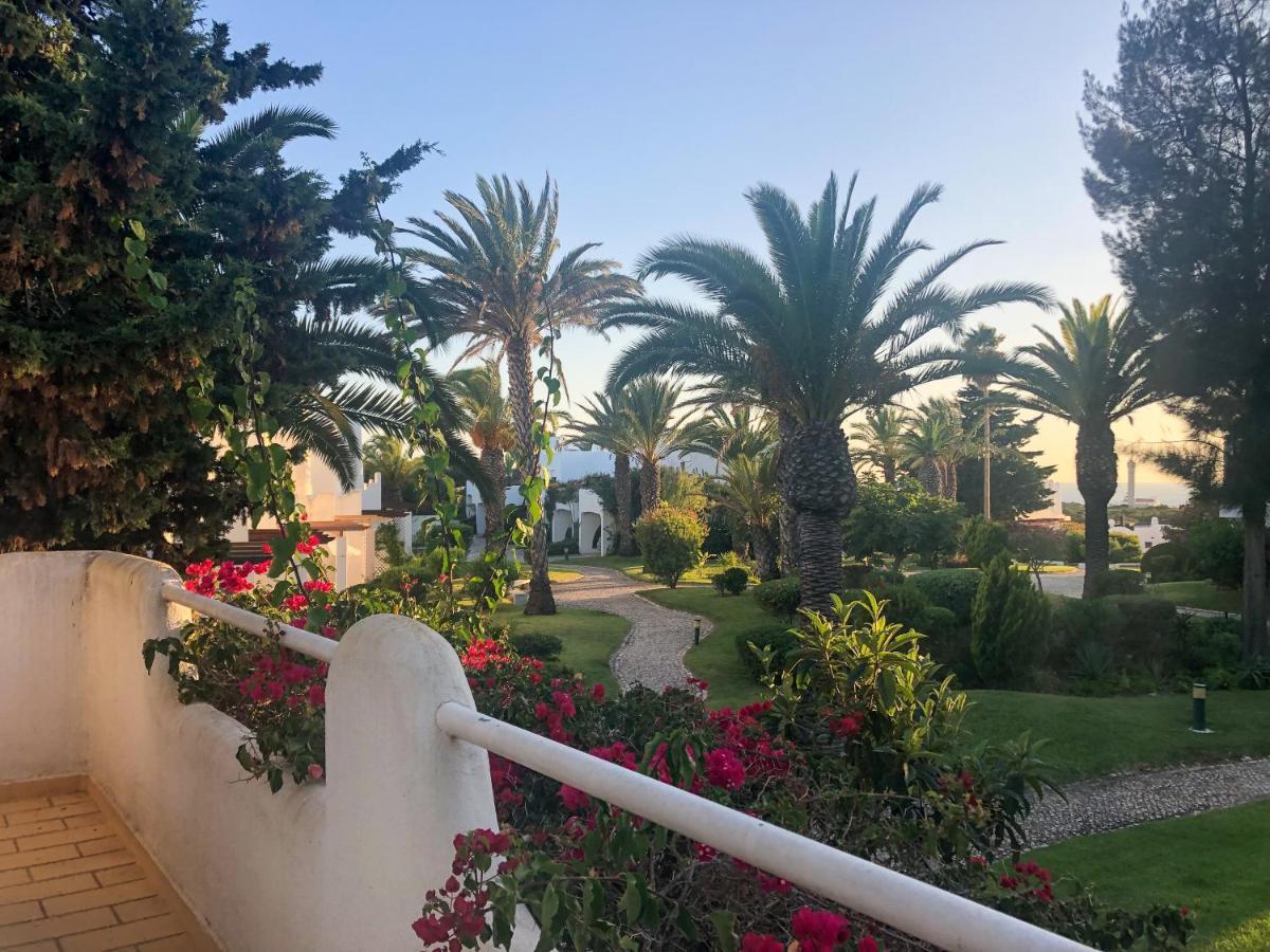 Beautiful Villa With Terrace & Garden Ferragudo  Bagian luar foto