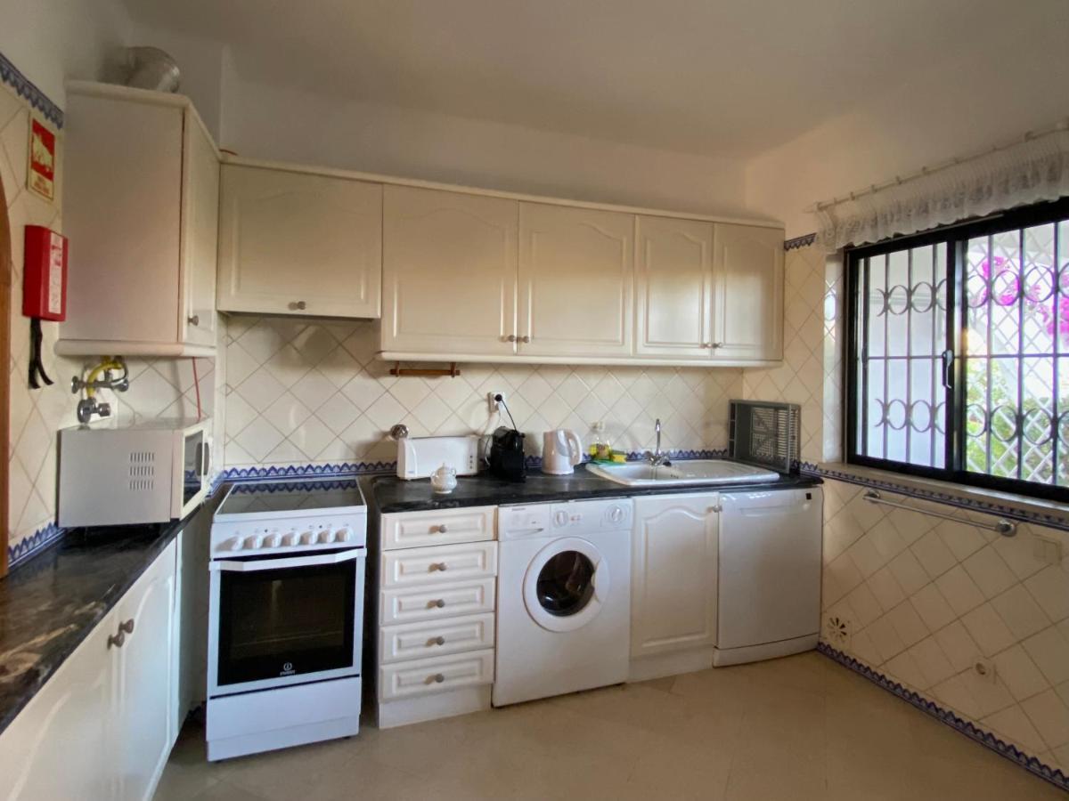 Beautiful Villa With Terrace & Garden Ferragudo  Bagian luar foto