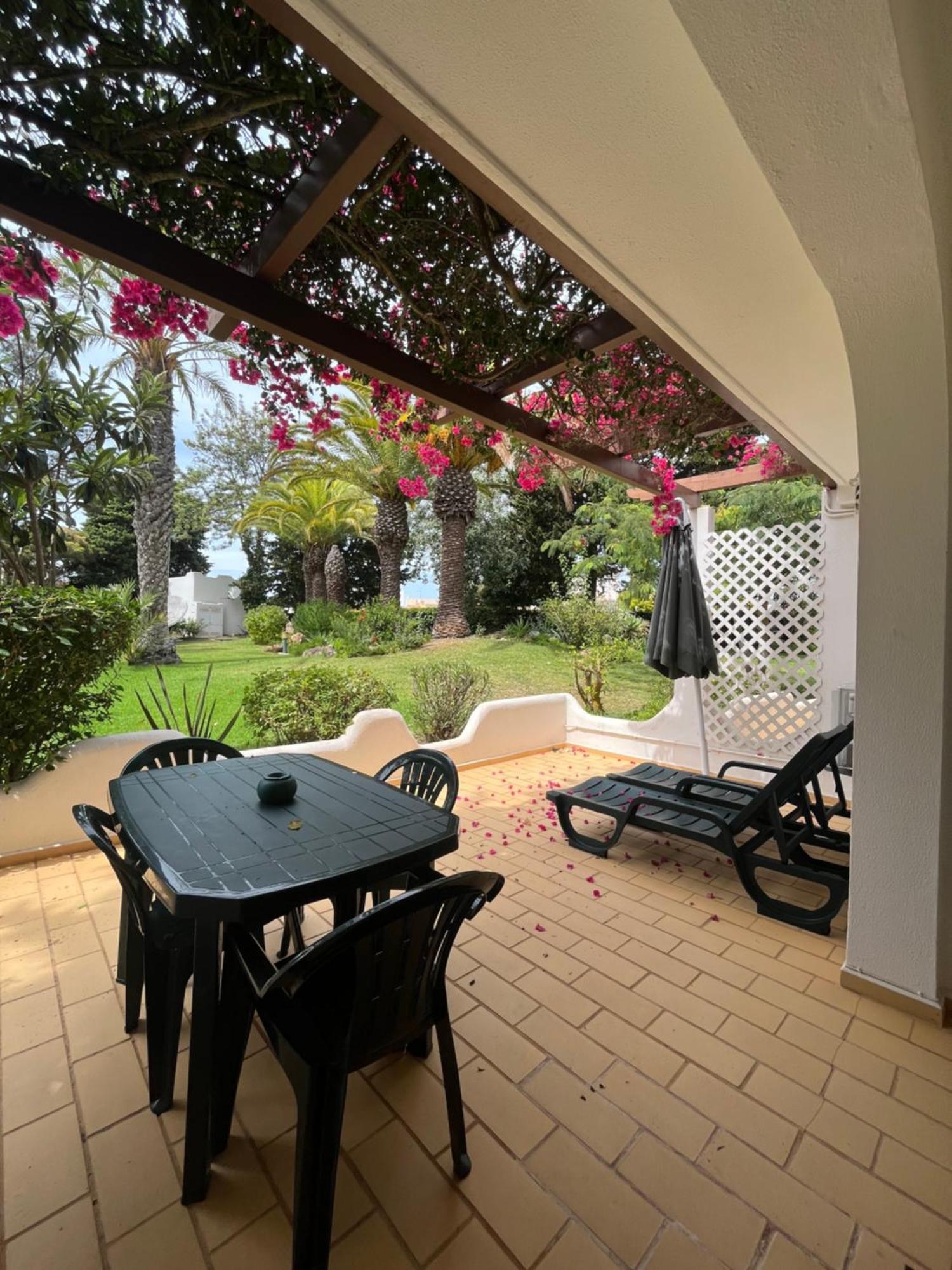 Beautiful Villa With Terrace & Garden Ferragudo  Bagian luar foto